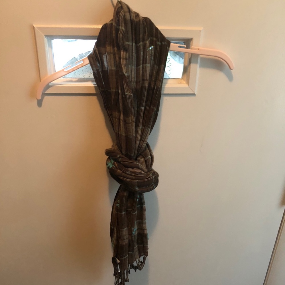 Gap Brown and Tan Scarf